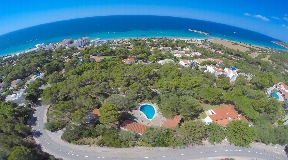 Asombroso chalet en venta en el sur de Menorca con verdor natural